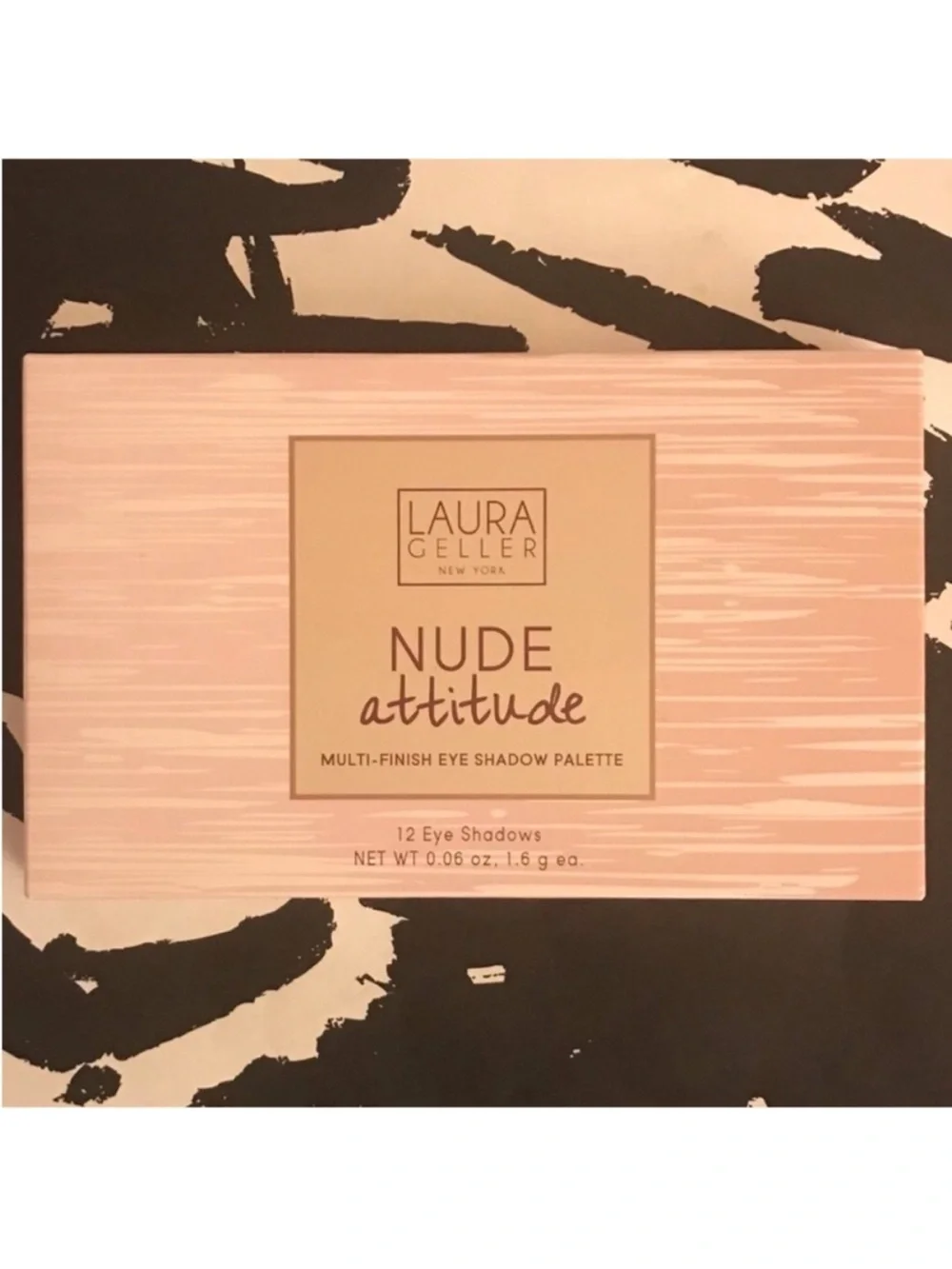 Laura Geller Nude Attitude Multi-Finish Eyeshadow Palette with 12 Eyeshadows